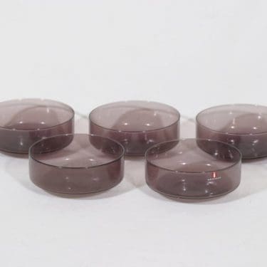 Iittala I-307 annoskulhot, lila, 5 kpl, suunnittelija Timo Sarpaneva,