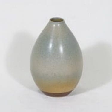 Arabia maljakko, signeerattu, suunnittelija Annikki Hovisaari, signeerattu