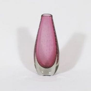 Humppila maljakko, punainen, suunnittelija Mikko Helander,