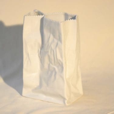 Rosenthal Paperipussi maljakko, suunnittelija Tapio Wirkkala, medium