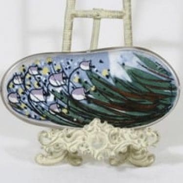 Arabia koristelaatta, Niitty, suunnittelija Heljä Liukko-Sundström, Niitty, serikuva