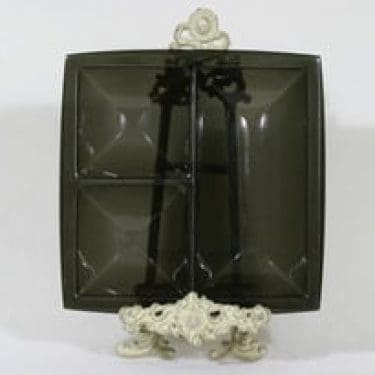 Sanka lokerovati, harmaa, suunnittelija Yki Nummi,