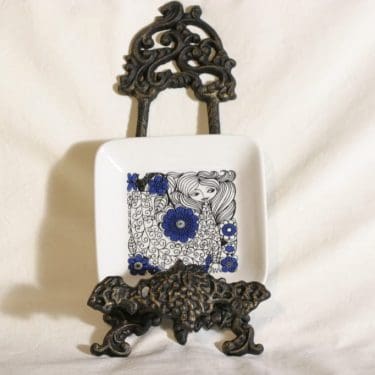 Arabia Pastoraali lautanen, suunnittelija Esteri Tomula,