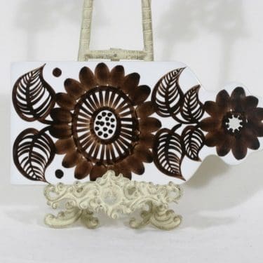 Arabia Köökki talouslevy, käsinmaalattu, suunnittelija Gunvor Olin-Grönqvist, käsinmaalattu, signeerattu