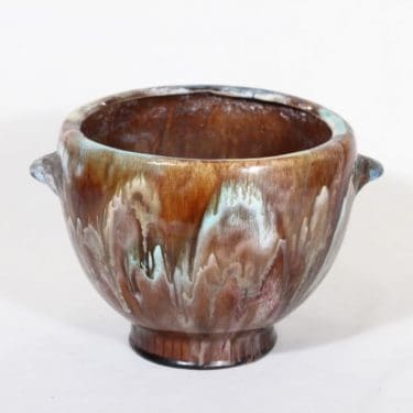 Kupittaan savi maljakko, signeerattu, suunnittelija , signeerattu, valulasite
