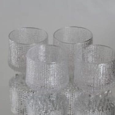 Iittala Ultima Thule lasit, 10 cl, 4 kpl, suunnittelija Tapio Wirkkala, 10 cl