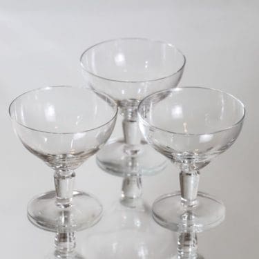 Iittala Hovi lasit, 10 cl, 3 kpl, suunnittelija Göran Hongell, 10 cl