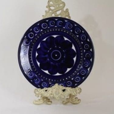 Arabia Valencia lautanen, matala, suunnittelija Ulla Procope, matala, käsinmaalattu, signeerattu