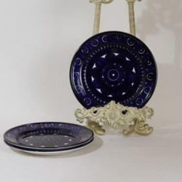 Arabia Valencia lautaset, pieni, 3 kpl, suunnittelija Ulla Procope, pieni, käsinmaalattu, signeerattu