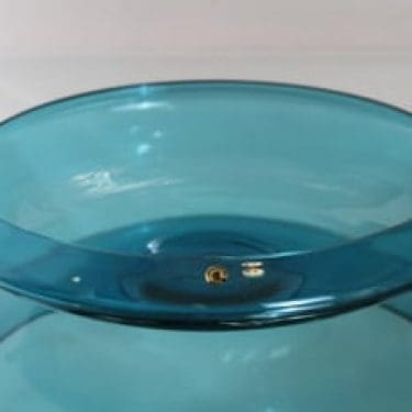 Riihimäen lasi Harlekiini malja, sininen, suunnittelija Nanny Still, suuri