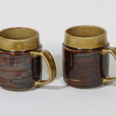 Arabia Okra tuopit, 63 cl, 2 kpl, suunnittelija , 63 cl, käsinmaalattu