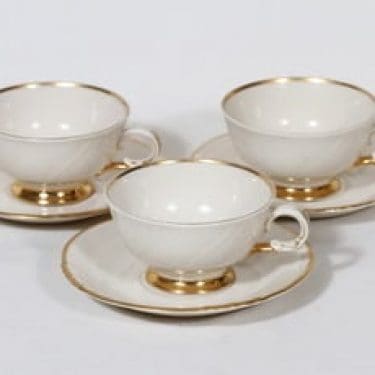 Arabia Kultakoriste kahvikupit, 3 kpl, suunnittelija , kullattu