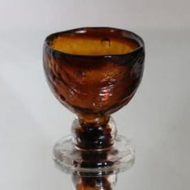 Humppila Kivi-set malja, jalallinen, suunnittelija Pertti Santalahti, jalallinen, signeerattu