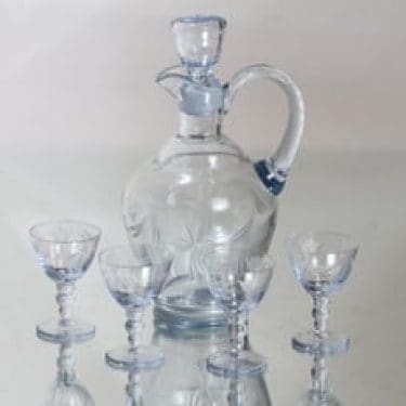 Kumela 517=2803 karahvi ja lasit, kirkas, 4 kpl, suunnittelija Ilmari Kumela, hiottu