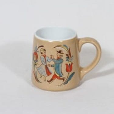 Arabia Kesti olutmuki, 0.4 l, suunnittelija Svea Granlund, 0.4 l, käsinmaalattu, ruotsinkielinen teksti