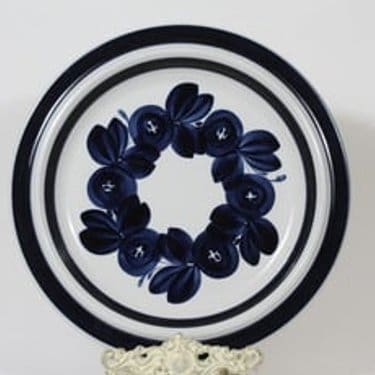 Arabia Anemone vati, käsinmaalattu, suunnittelija Ulla Procope, käsinmaalattu, suuri