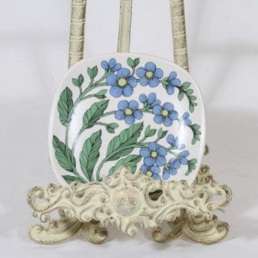 Arabia Botanica koristelautanen, Luhtalemmikki, suunnittelija Esteri Tomula, Luhtalemmikki, pieni, serikuva