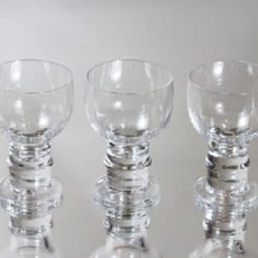 Nuutajärvi Herttua lasit, 9 cl, 3 kpl, suunnittelija Heikki Orvola, 9 cl, pieni