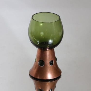 Kumela pikari, vihreä, suunnittelija Jan Salakari, kuparijalka