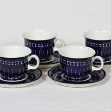 Arabia Valencia kahvikupit, 16 cl, 4 kpl, suunnittelija Ulla Procope, 16 cl, käsinmaalattu, signeerattu