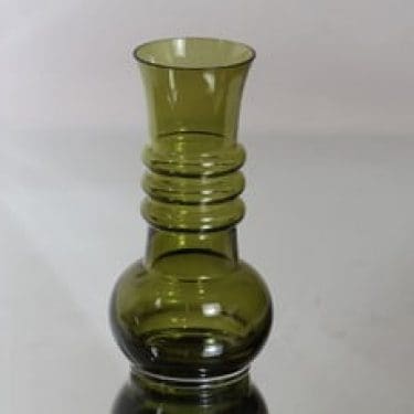 Riihimäen lasi Kielo maljakko, oliivinvihreä, suunnittelija Tamara Aladin,