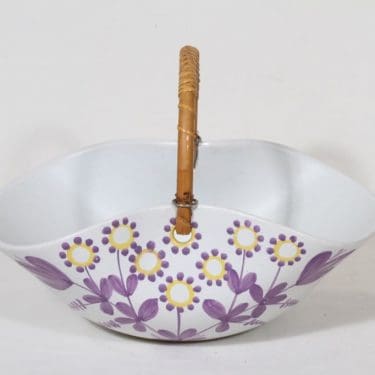 Kupittaan savi keramiikkakori, käsinmaalattu, suunnittelija Viljo Mäkinen, käsinmaalattu, signeerattu