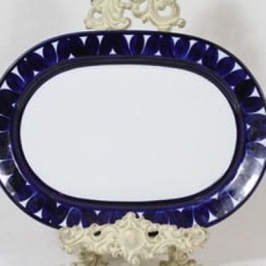 Arabia Sotka vati, suunnittelija Raija Uosikkinen, soikea, käsinmaalattu