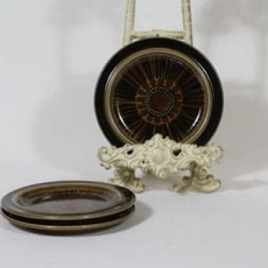 Arabia Kosmos lautaset, 3 kpl, suunnittelija Gunvor Olin-Grönqvist, pieni, puhalluskoriste