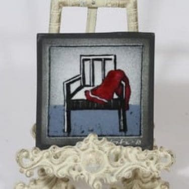 Arabia koristelaatta, Huivi, suunnittelija Heljä Liukko-Sundström, Huivi, pieni, serikuva, signeerattu