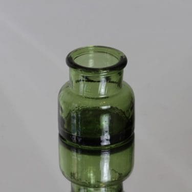 Riihimäen lasi Neptuna tölkki, vihreä, suunnittelija Nanny Still, pieni