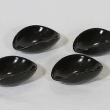 Arabia tuhka-astiat, musta lasite, 4 kpl, suunnittelija ,