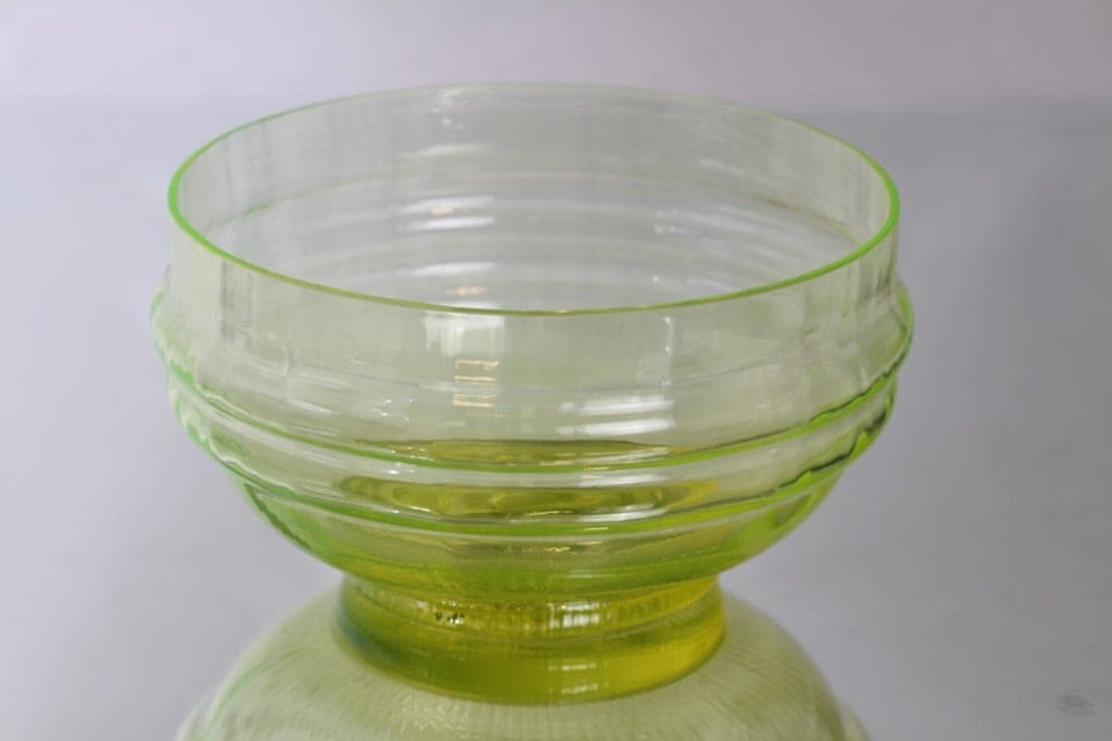 Riihimäen lasi Sulttaani kulho, keltainen, suunnittelija Nanny Still, suuri