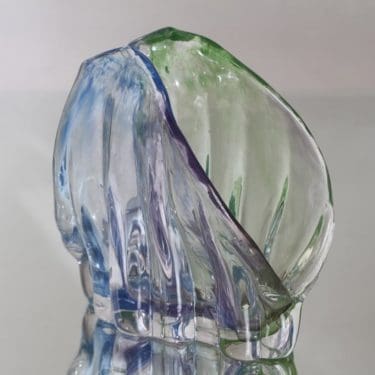 Riihimäen lasi Perho taidelasi, signeerattu, suunnittelija Helena Tynell, signeerattu