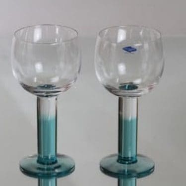 Nuutajärvi Mondo lasit, vihreä, 2 kpl, suunnittelija Kerttu Nurminen,