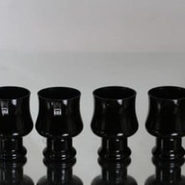 Riihimäen lasi Sesi lasit, 15 cl, 4 kpl, suunnittelija Erkkitapio Siiroinen, 15 cl