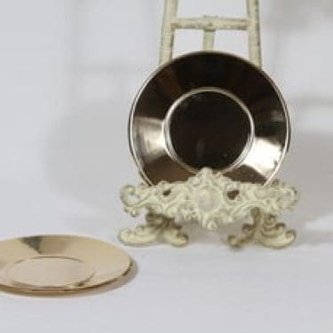 Iittala 24 Karaatti lautaset, 2 kpl, suunnittelija Timo Sarpaneva, pieni, kullattu