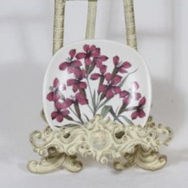 Arabia Botanica koristelautanen, Mäkitervakko, suunnittelija Esteri Tomula, Mäkitervakko, pieni, serikuva