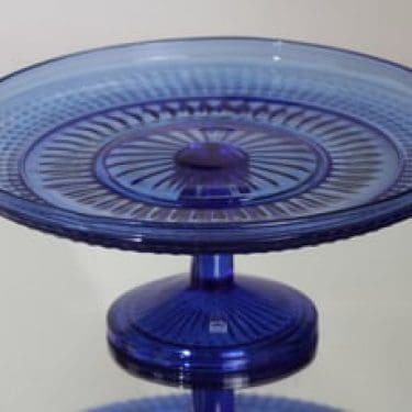 Riihimäen lasi Barokki vati, jalallinen, suunnittelija Erkkitapio Siiroinen, jalallinen