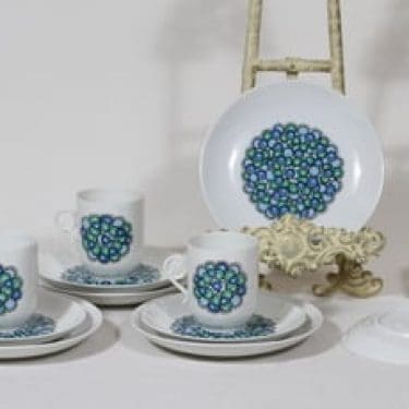 Arabia Marina kahvikupit ja lautaset, 4 kpl, suunnittelija Anja Jaatinen, serikuva, retro