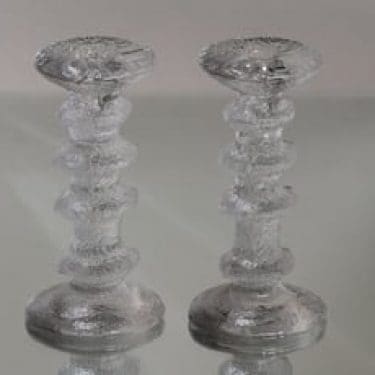 Iittala Festivo kynttilänjalat, signeerattu, 2 kpl, suunnittelija Timo Sarpaneva, signeerattu