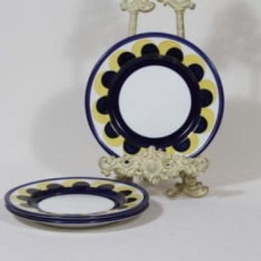 Arabia Paju lautaset, pieni, 3 kpl, suunnittelija Anja Jaatinen, pieni, käsinmaalattu, signeerattu, retro