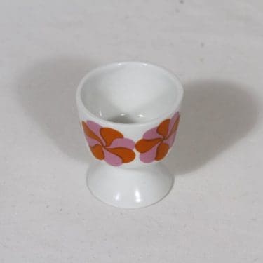 Arabia Mamselli munakuppi, suunnittelija Gunvor-Olin Grönqvist, serikuva, retro