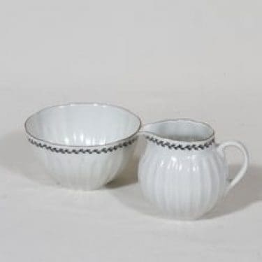 Arabia Varpu sokerikko ja kermakko, suunnittelija Raija Uosikkinen, ornamenttikoriste