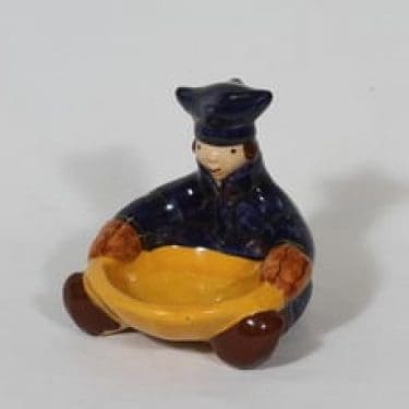 Kupittaan savi figuuri, käsinmaalattu, suunnittelija , käsinmaalattu, signeerattu, lappalaisaihe