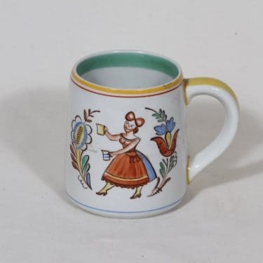Arabia Talonpoika olutmuki, 40 cl, suunnittelija Svea Granlund, 40 cl, käsinmaalattu