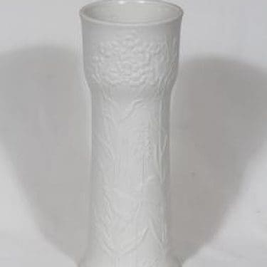 Arabia Suvi maljakko, valkoinen, suunnittelija Gunvor Olin-Grönqvist, suuri, mattalasite