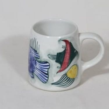 Arabia Crayfish muki, 0.4 l, suunnittelija Anja Juurikkala, 0.4 l, käsinmaalattu