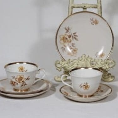 Arabia Myrna kahvikupit ja lautaset, 2 kpl, suunnittelija Olga Osol, siirtokuva