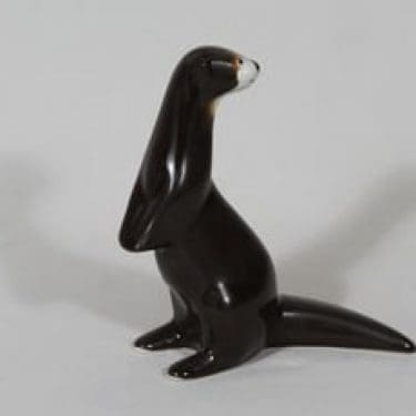 Arabia eläinfiguuri, saukko, suunnittelija Lillemor Mannerheim-Klingspor, saukko, suuri, ruskea