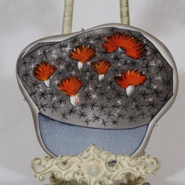 Arabia seinälaatta, Kaktus, suunnittelija Heljä liukko-Sundström, Kaktus, serikuva, signeerattu